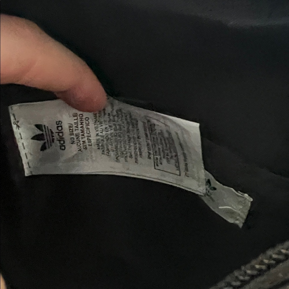 Adidas Crossbody Pouch - Picture 6 of 10